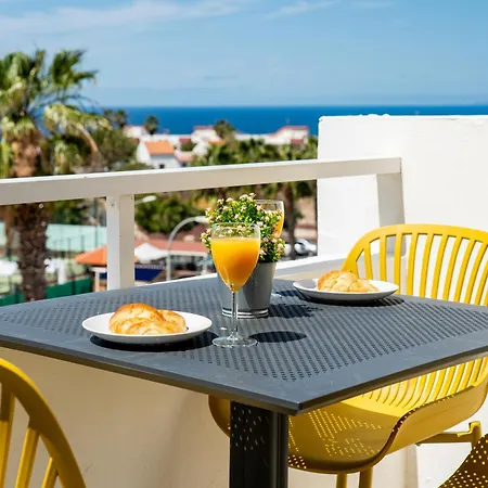Modern With Ocean Views And Heated Pool In Malibu Park Lejlighed Costa Adeje (Tenerife)