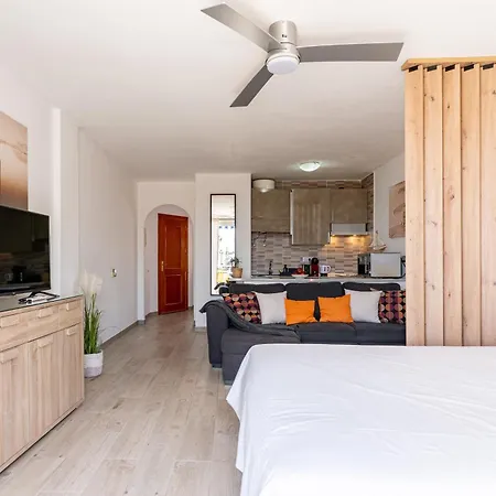 Lejlighed Modern With Ocean Views And Heated Pool In Malibu Park