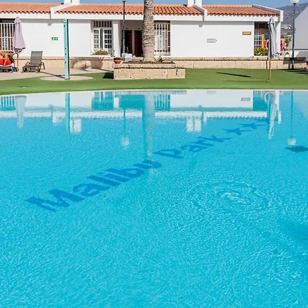 Modern With Ocean Views And Heated Pool In Malibu Park