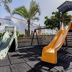 Modern With Ocean Views And Heated Pool In Malibu Park *